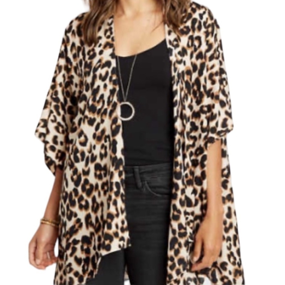 Bluivy Leopard Print Ruana Cardigan Medium